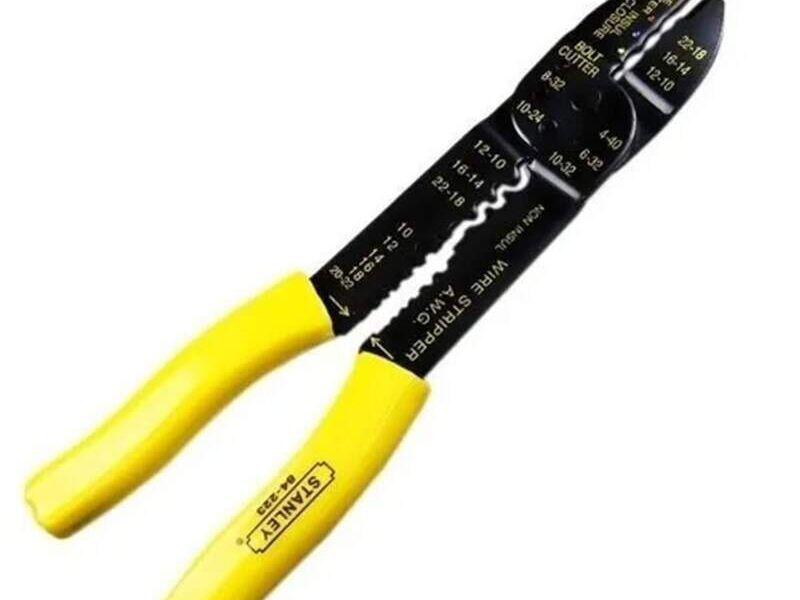 Pinza multiuso
