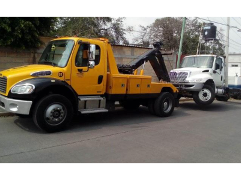 Gruas ocupadas con Under-Lifts Mexico