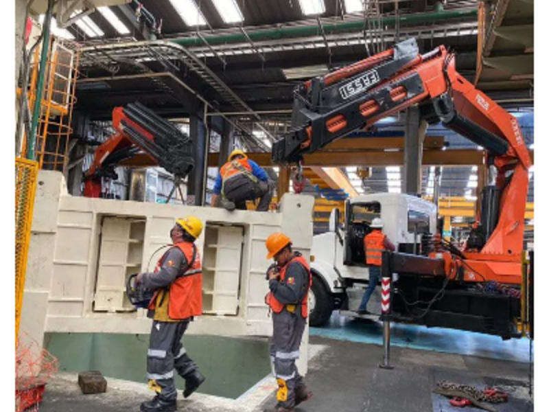 Gruas tescopicas de 300 toneladas Mexico
