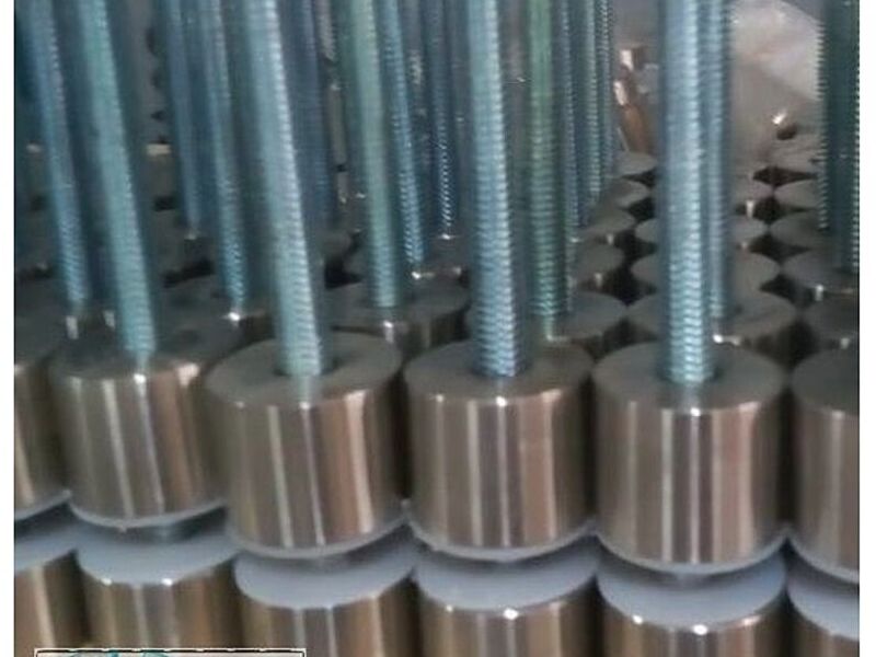 Tornillos.
