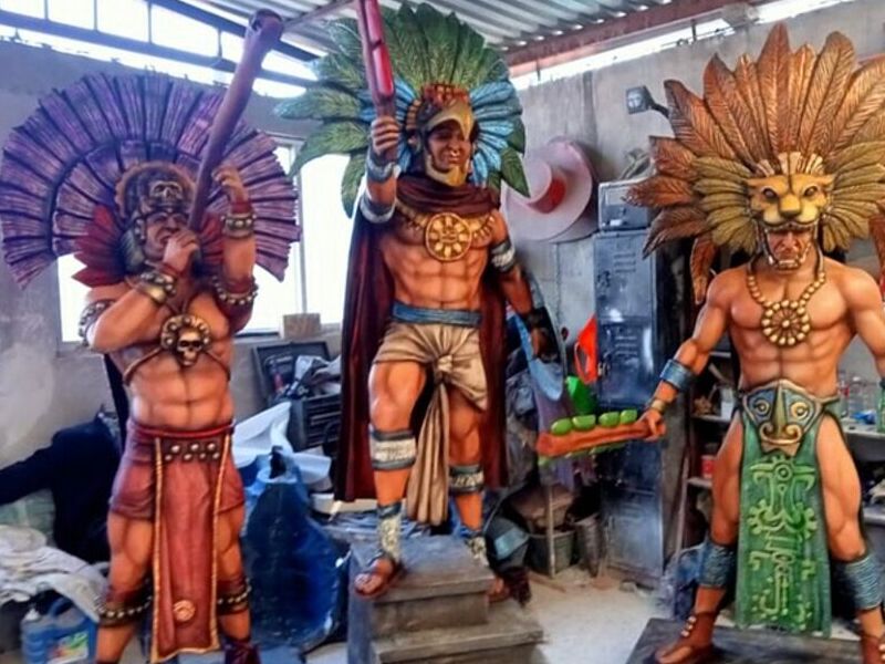 Figuras en fibra de vidrio Humanoides
