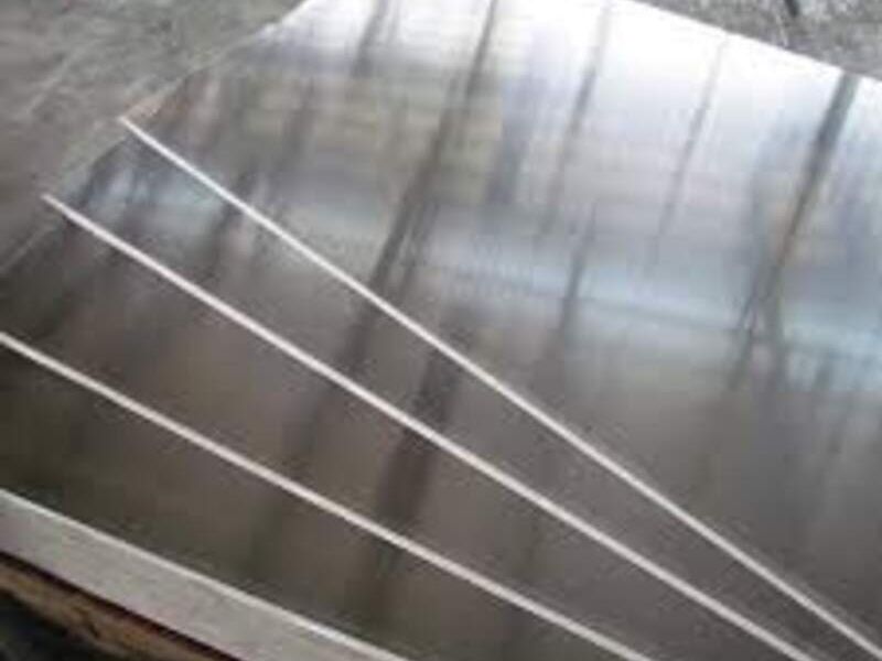 Aluminioste