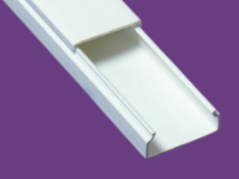 canaleta plastica y metalica