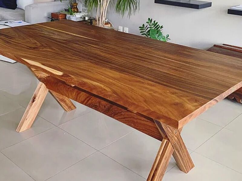 Mesa Madera de Parota León