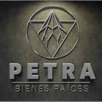 Petra Bienes Raíces