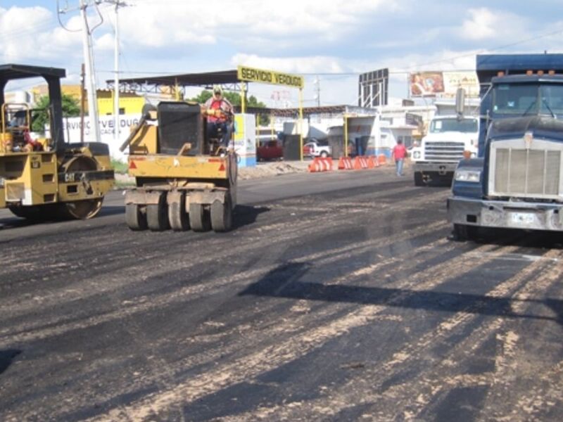 Construcción de vías terrestres