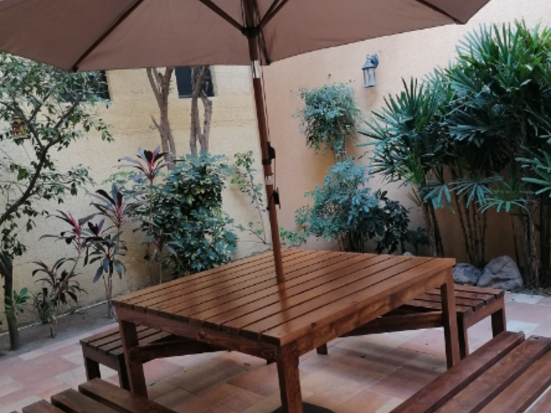 Sombrilla de Jardin con Base Peru