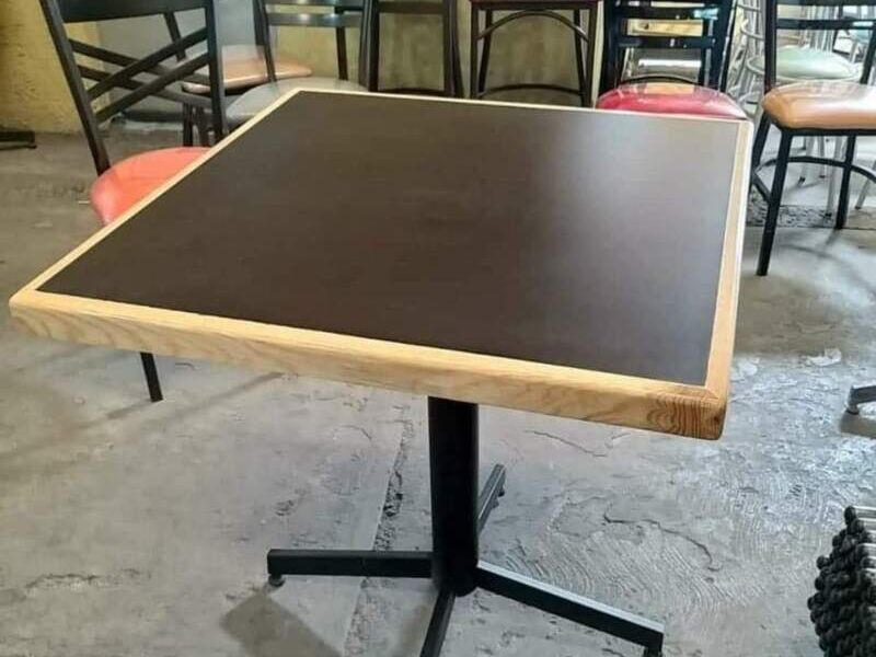 Mesa comedor Madera y Metal México