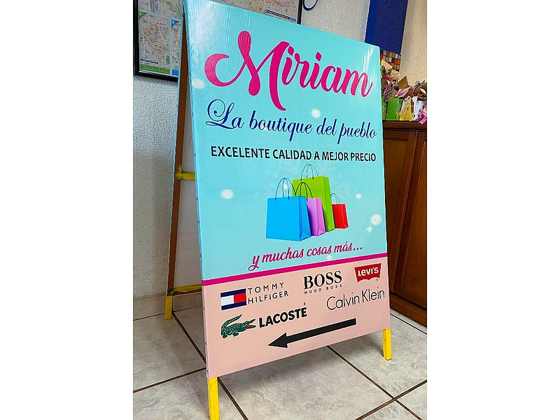 Caballete publicitario México