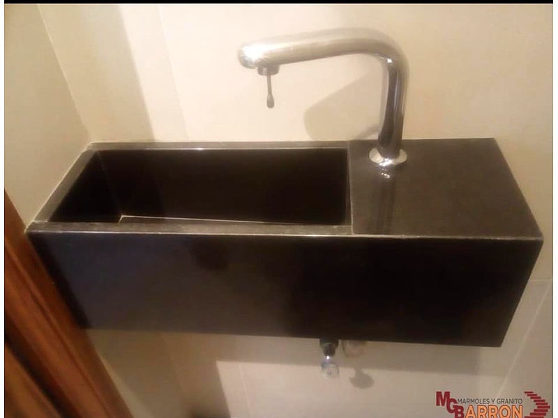 Lavabo en granito negro México