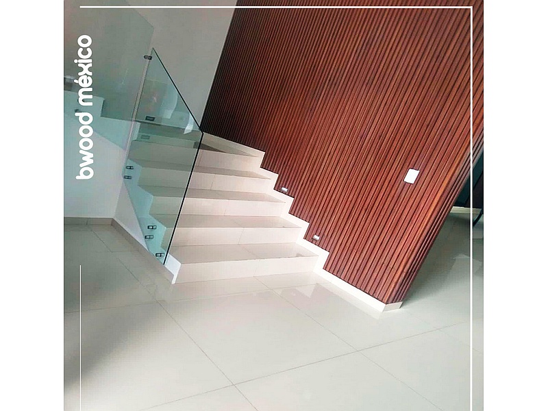 Panel decorativo escalera Monterrey