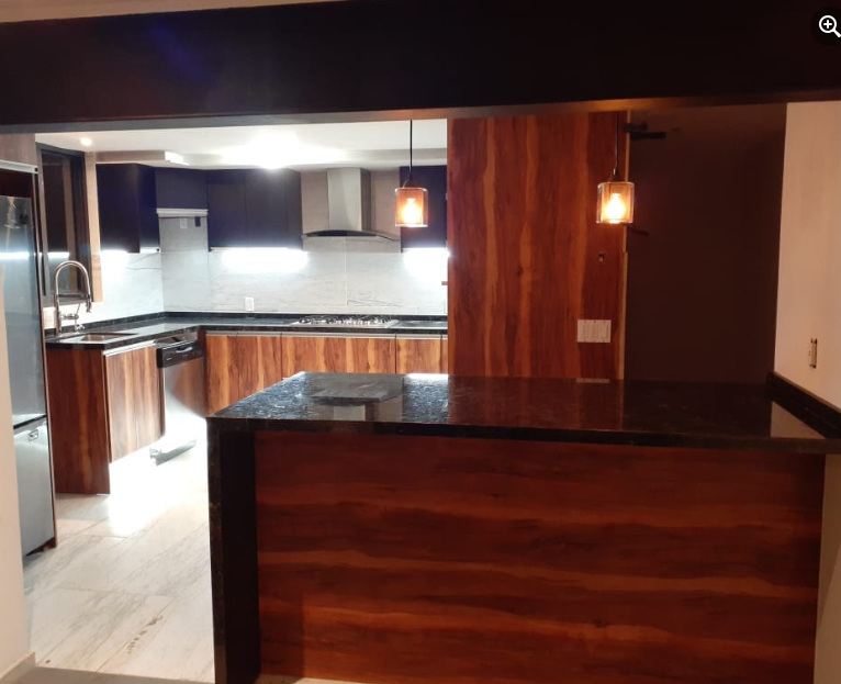 bar madera oscuro México