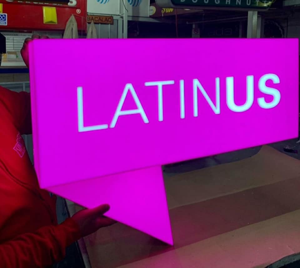 PUBLICIDAD LUMINOSA