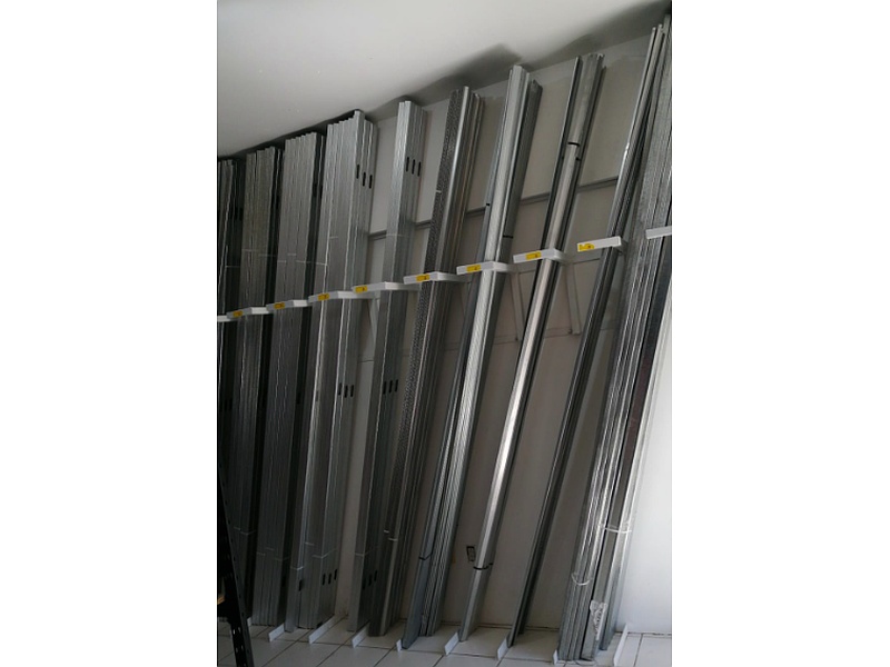 PERFIL OMEGA ALUMINIO IRAPUATO