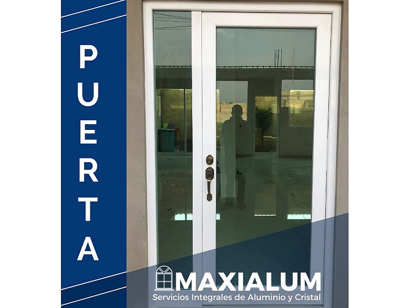 Puerta de Cristal Templado Maxialum México