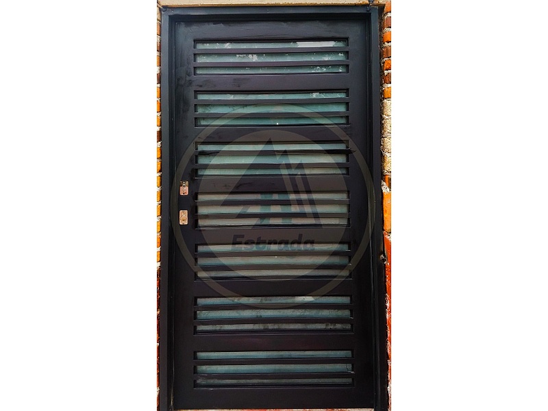 Puerta Negra Moderna de Seguridad México
