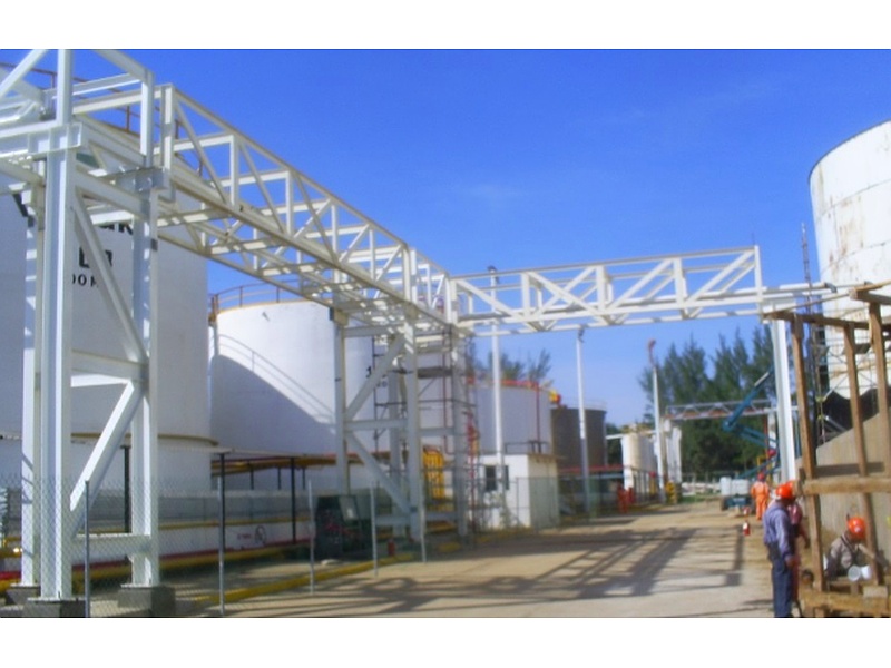 Instalaciones estructuras metálicas reforzada México 