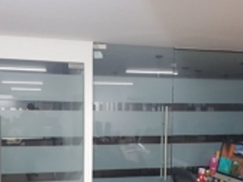VIDRIO TEMPLADO PARA OFICINA CDMX