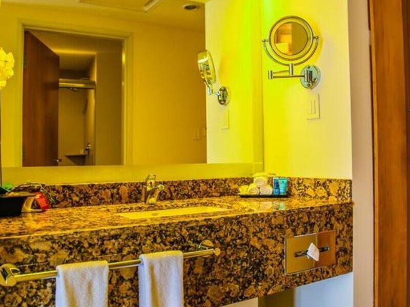 Baño de Mármol Oliman Marmol México