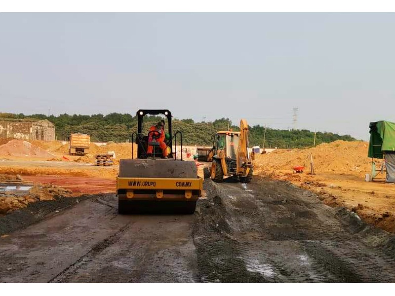 Compactación y relleno de suelo México