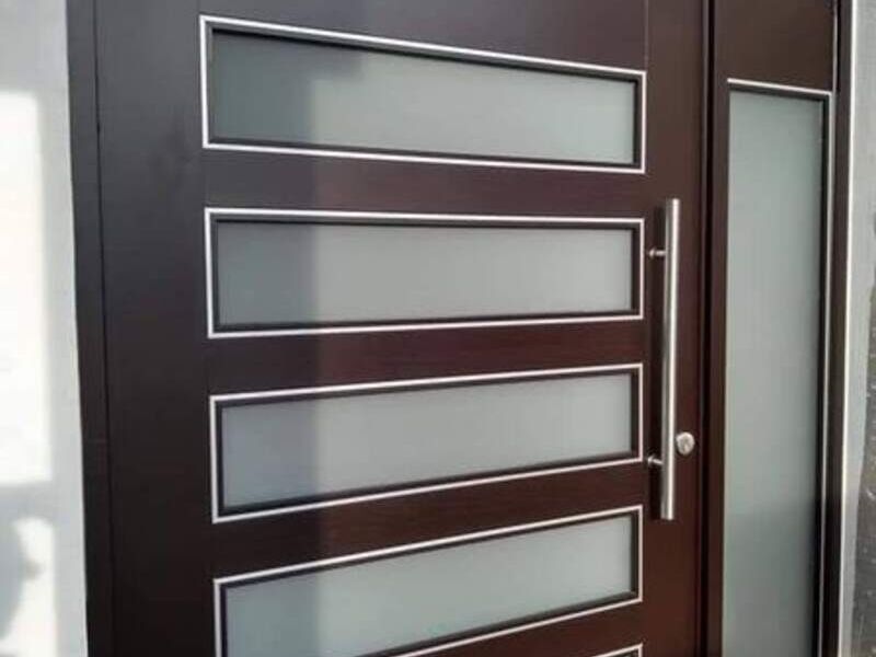 PUERTA DE ALUMINIO AGUSCALIENTES 