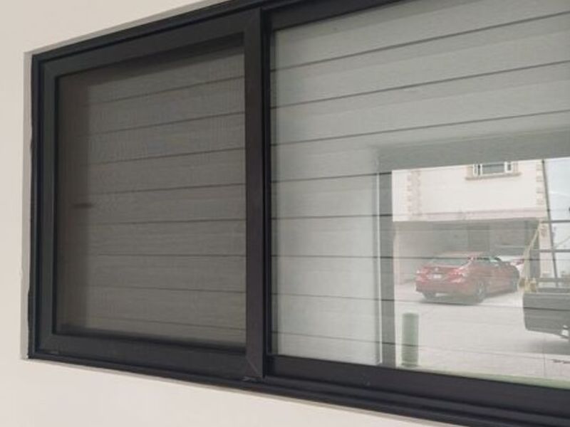 Ventana de aluminio negro Aguascalientes