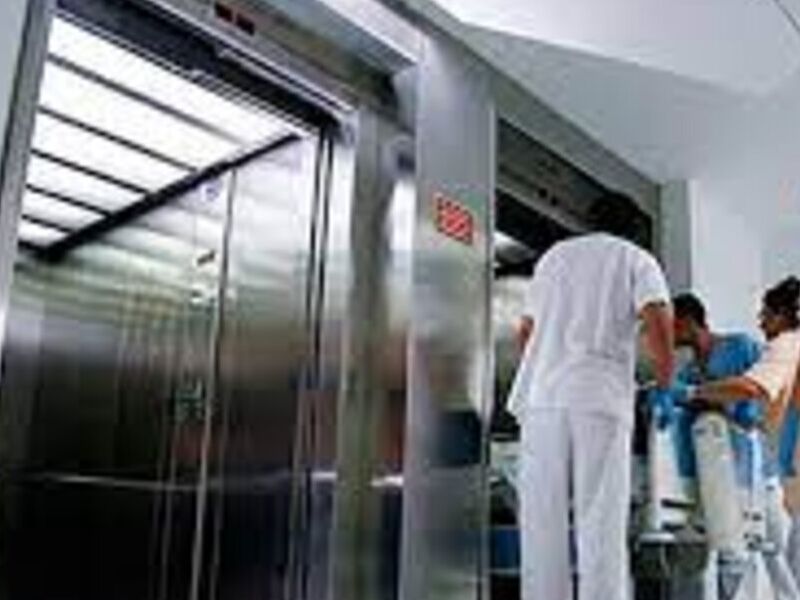 Ascensores camilleros equipo en Chiapas