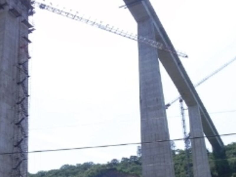 Construcción de puente CONSTRUCARR