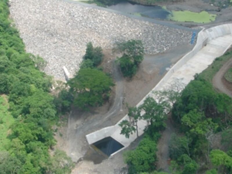 Construcción de presas 