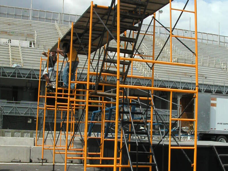 Andamio con escalera interior a 4.0 m CDMX