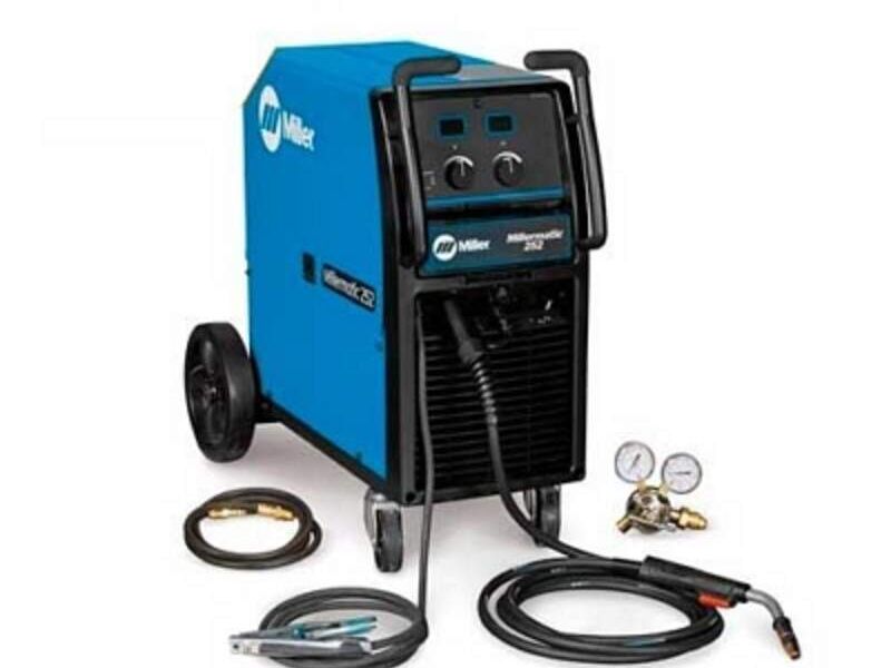 Soldadora Millermatic® 252 