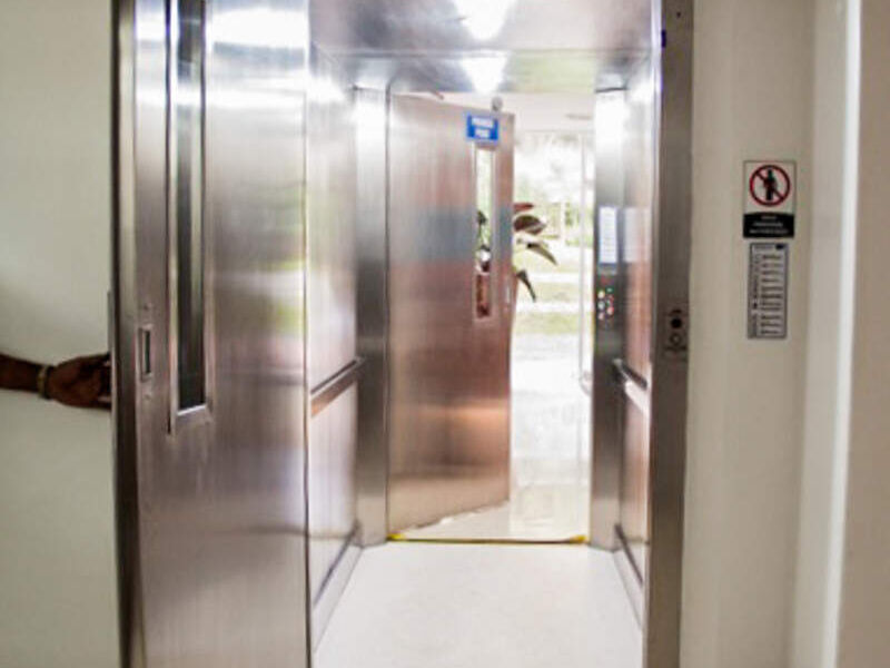 Elevadores eléctricos hospitalarios en CDMX 