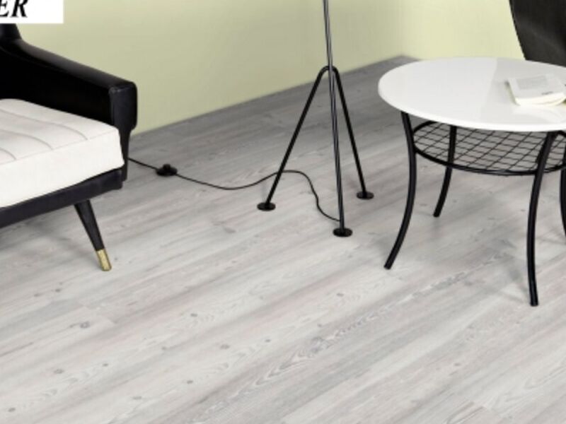 Piso Laminado Impermeable Silver 
