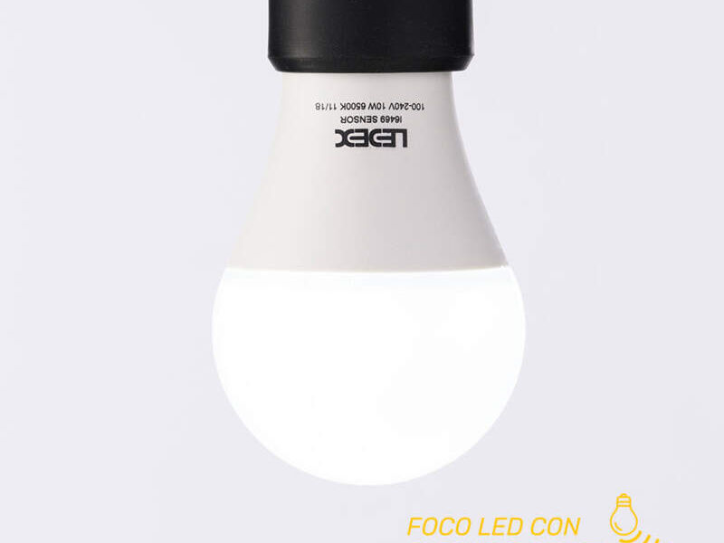 Foco LED con sensor de movimiento CDMX