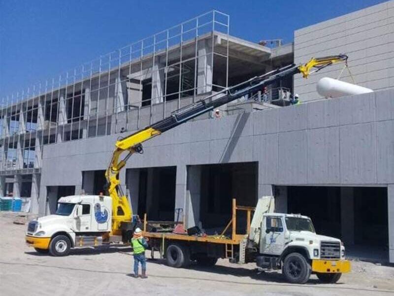 Grúa TODOTERRENO GRUGAR Querétaro