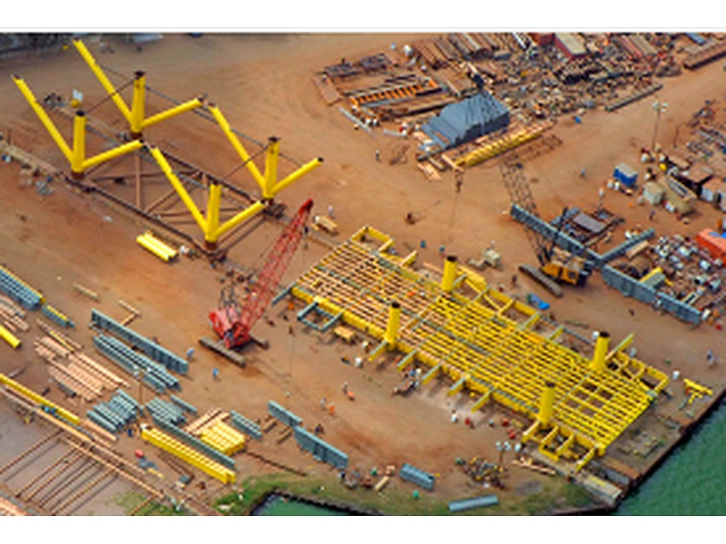 Columnas de hormigón armado en suelo México CONSTRUCCIONES MECANICAS MONCLOVA