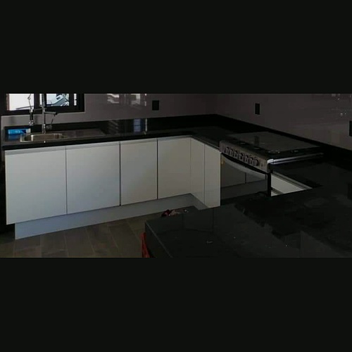 Meson Mdf y Porcelanato México