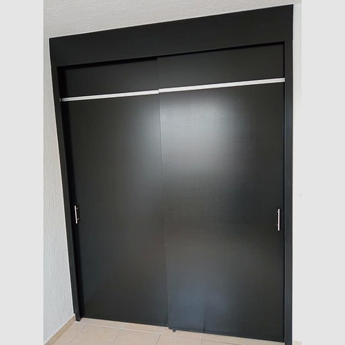 Closet con aplicación en aluminio México