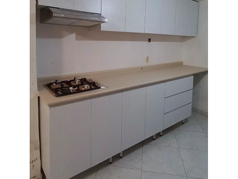 Cocina integral blanco cristal México Diseño en Aluminio y Melamina