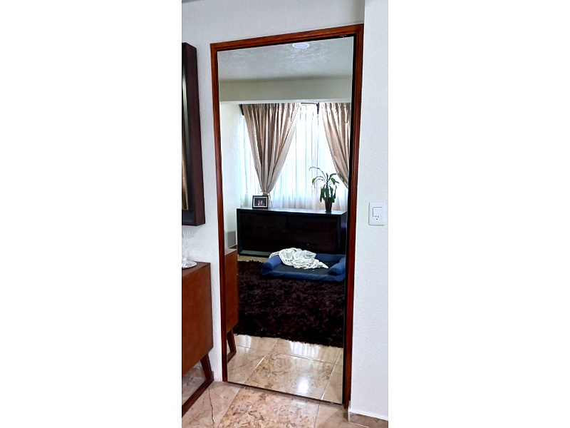 Puerta de vestidor con espejo México Diseño en Aluminio y Melamina