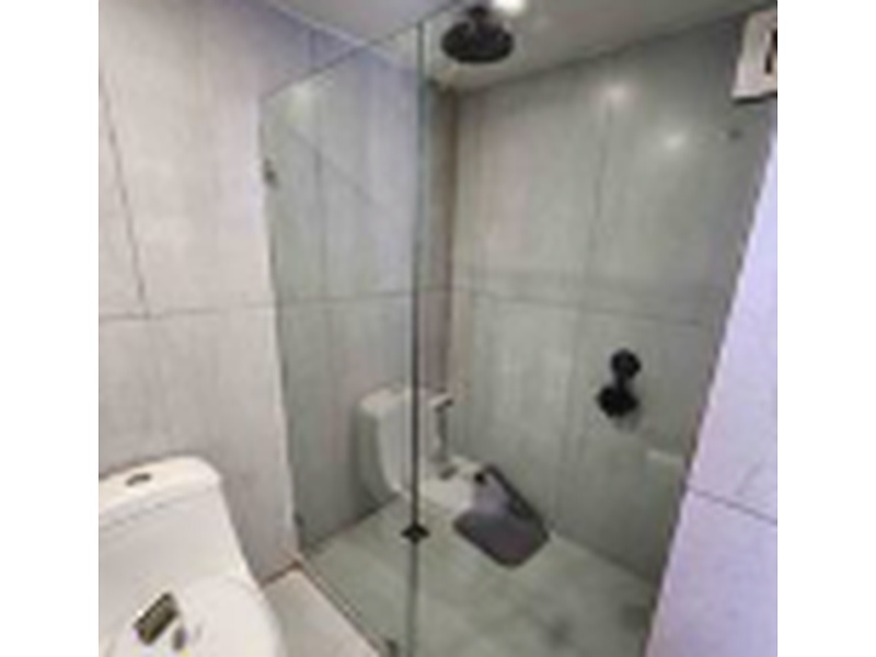 Cancelaría de vidrio en duchas México COUNTRYALUM VENTANERIA DE ALUMINIO