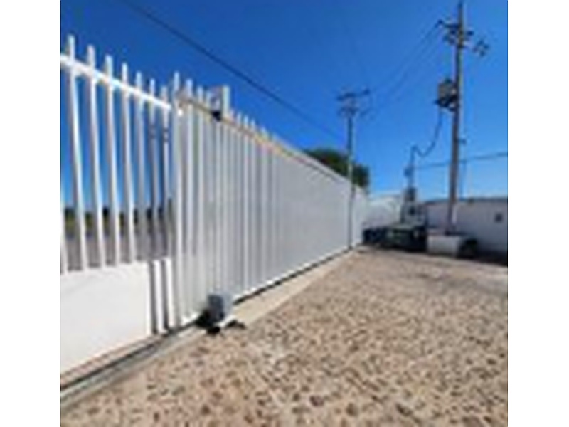 Cerramiento de acero inoxidable de casas México PUERTAS AUTOMATICAS VIVA PUERTAS