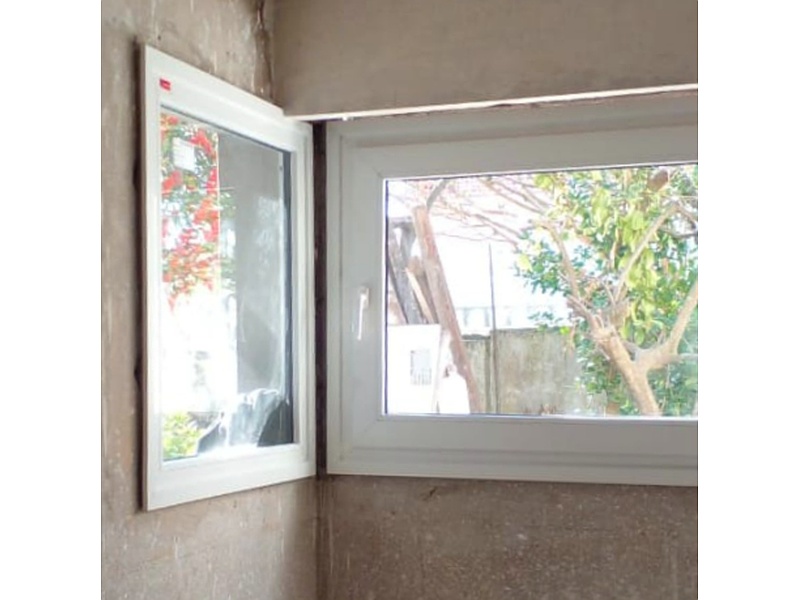 Ventanas PVC con vidrio reflectivo bronce MEXICO