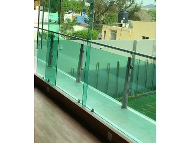 Instalación de vidrio templado MEXICO