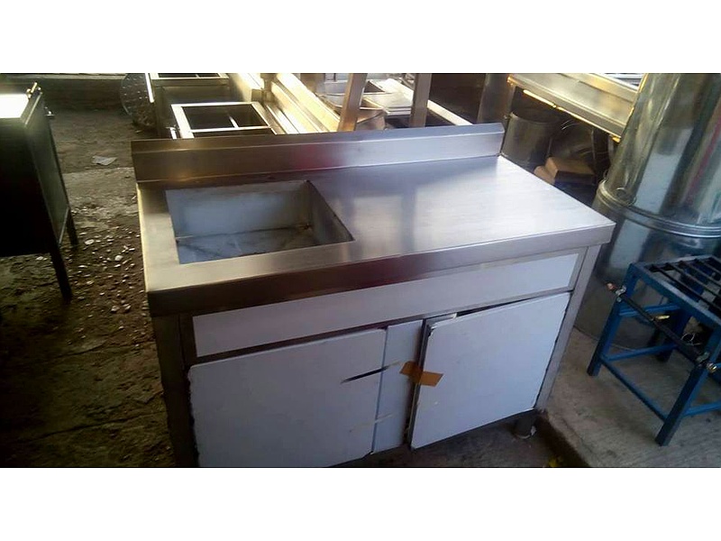 Mueble de baño en acero inoxidable México