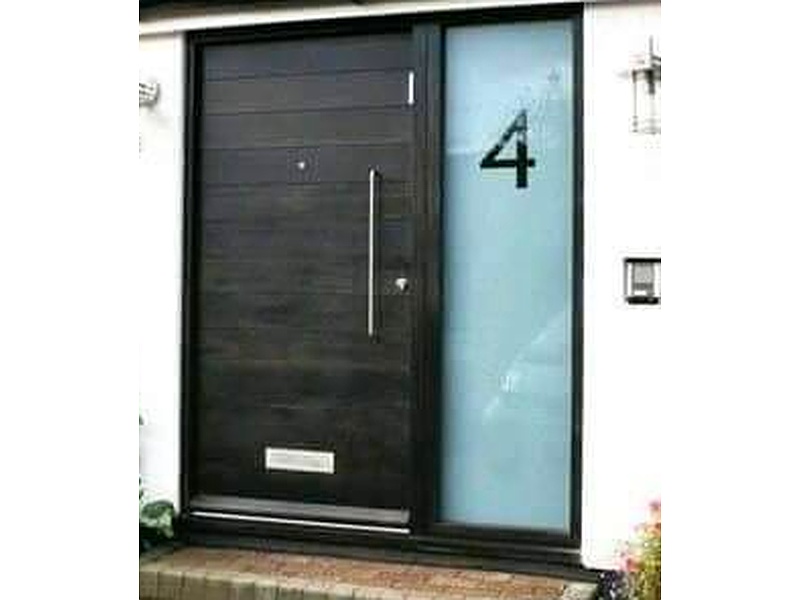 Puerta de Madera Solida Negras México