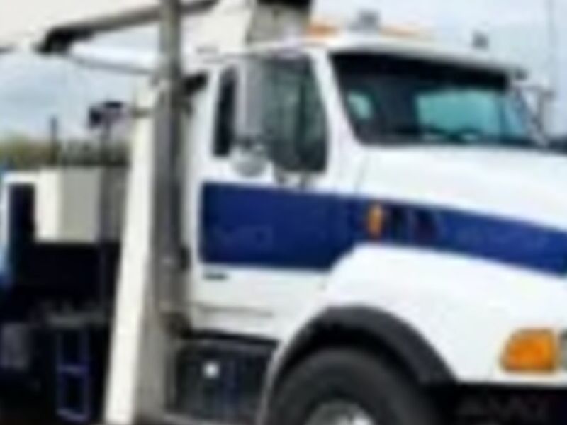Grúa articulada grande en México