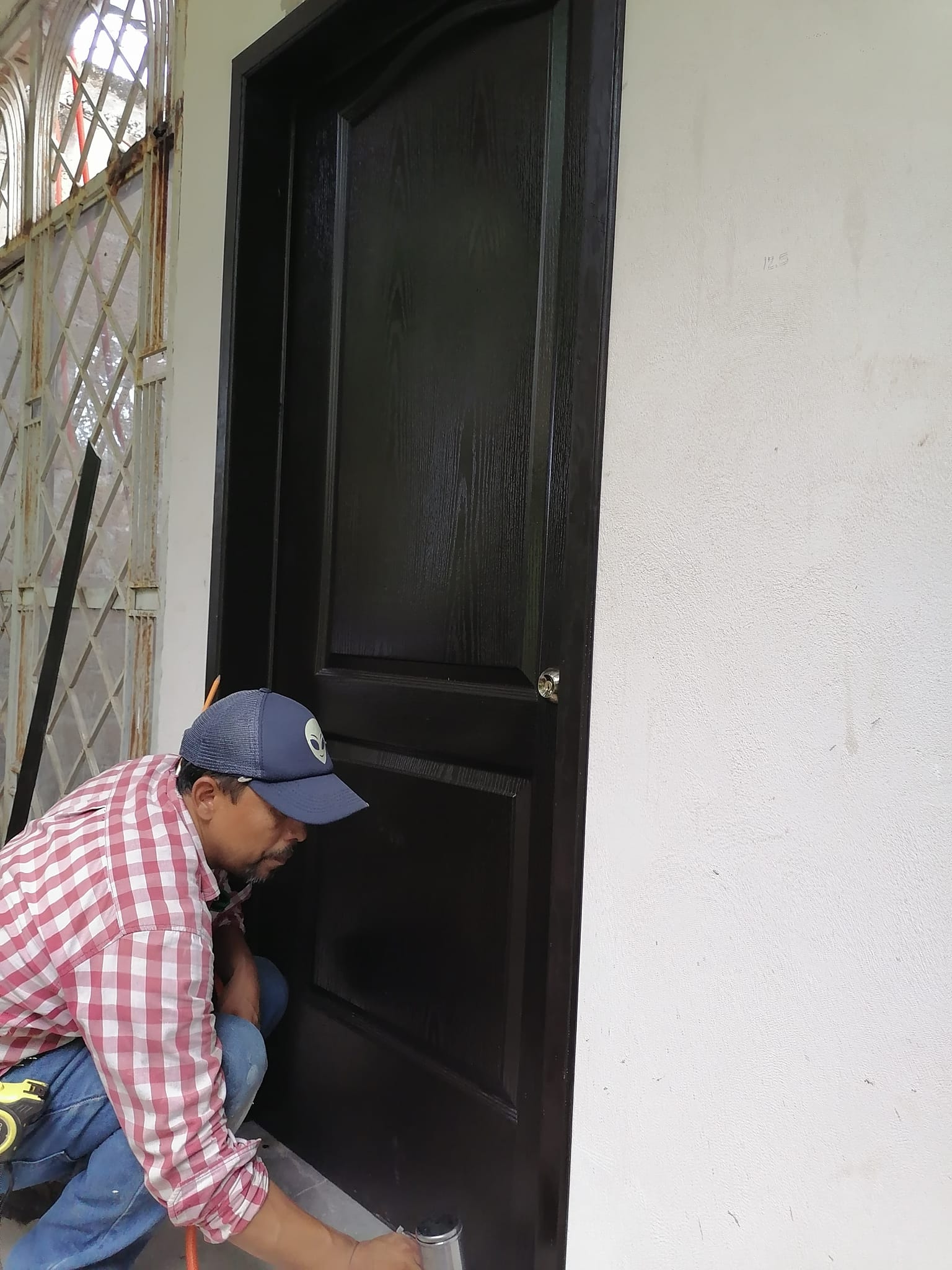 Instalación de barrederas para puertas México