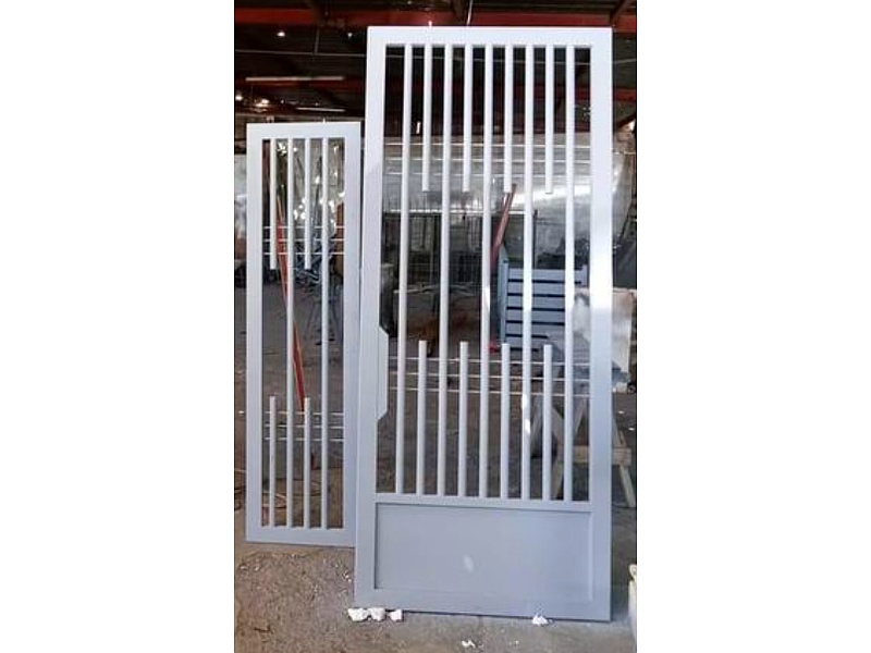 Fabricación e instalación de protecciones metálicas