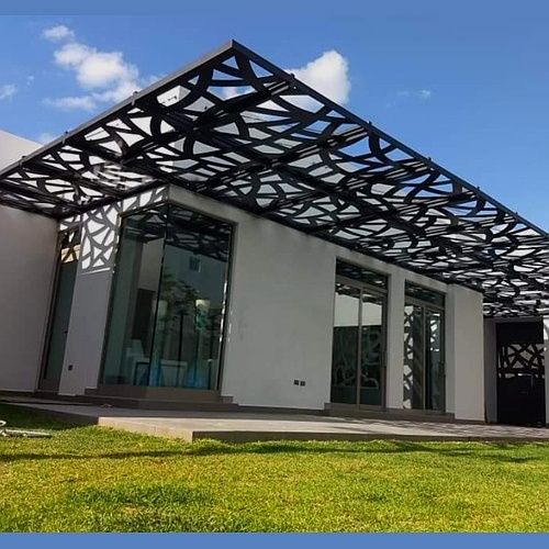 Proyectos Y Construcciones Laredo